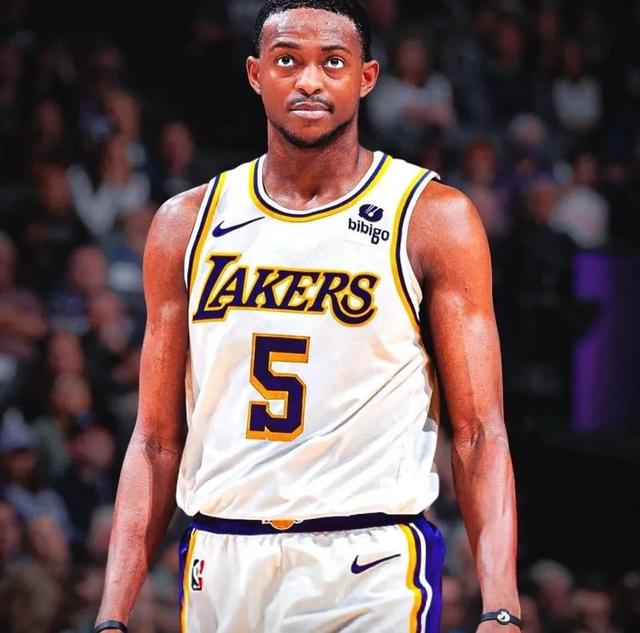决定了！60分后卫拒绝湖人！NBA将有轰动大交易-3.jpg