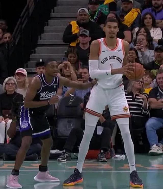 决定了！60分后卫拒绝湖人！NBA将有轰动大交易-4.jpg