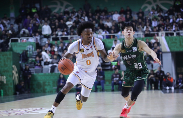 CBA季中杯争冠前景分析：上海最有望夺冠 山西第2北京希望渺茫-3.jpg