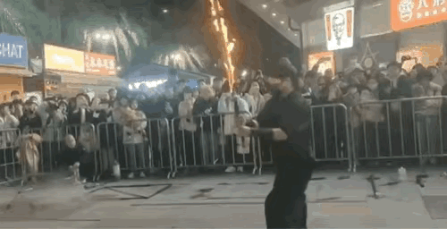 开心一笑，30组搞笑动图，孩子看来是不喜欢自己的名字-5.jpg