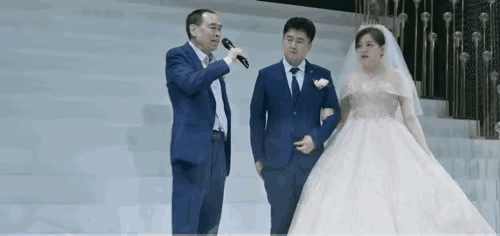 开心一笑，30组搞笑动图，孩子看来是不喜欢自己的名字-9.jpg