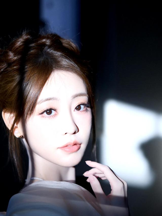 美女明星-9.jpg