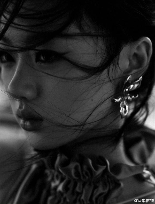美女明星-21.jpg
