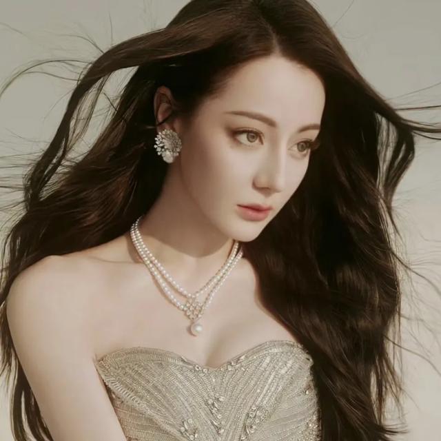 15位女明星，那位是你心中颜值女神-4.jpg